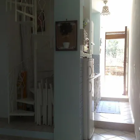 Casa vacanze Piccola Casetta - Isola Di Dino